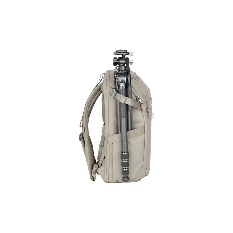 Balo Máy Ảnh Vanguard VEO Metro (Cream, 30L) 4