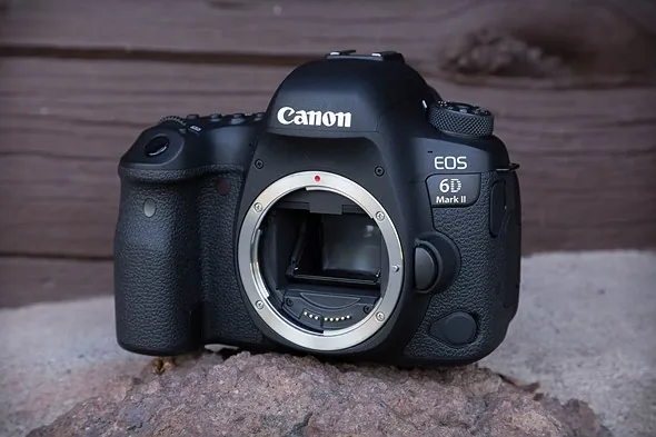 Canon EOS 6D Mark II Body (Chính hãng) 3