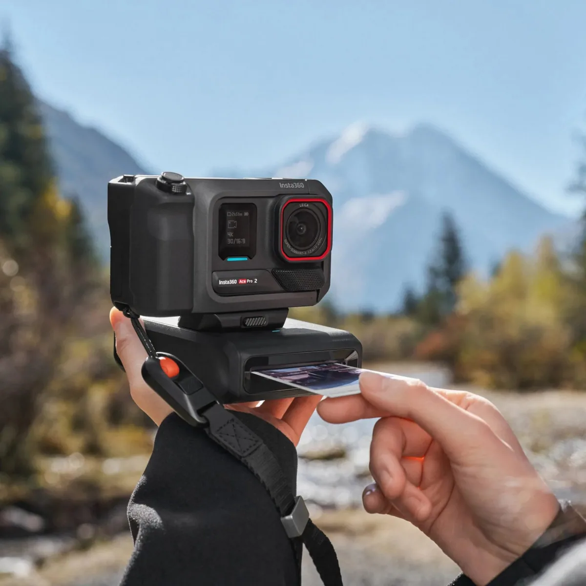Insta360 Ace Pro 2 Flash Print Bundle 2