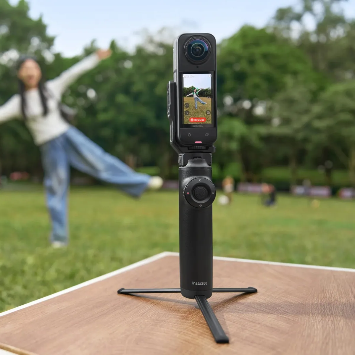 Insta360 Free Framing Selfie Stick 10