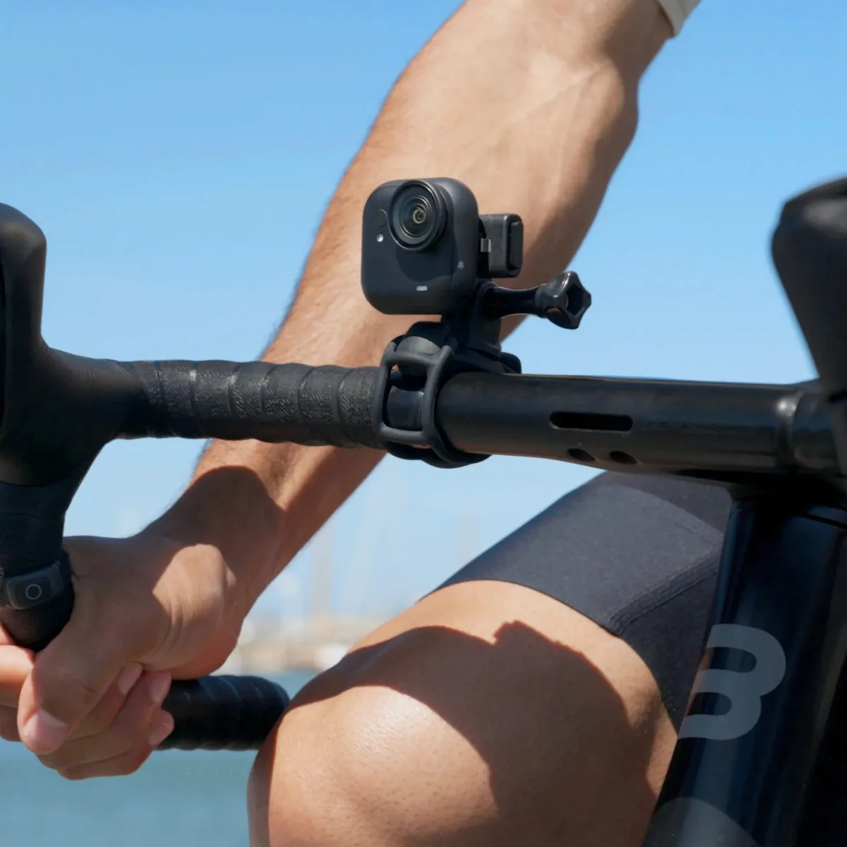 Insta360 GO Ultra Flexi Strap Mount 6