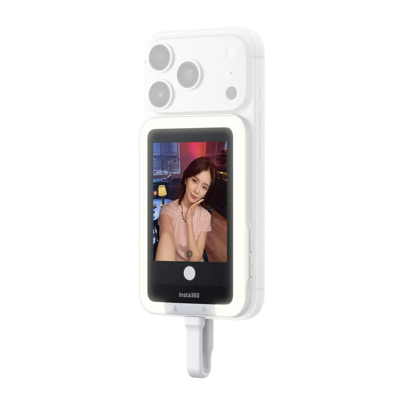 Insta360 Snap (Selfie Screen with Light) 2
