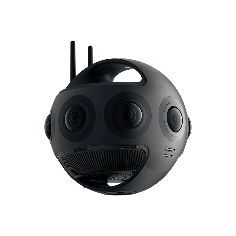 Insta360 Titan (Chính hãng) 4