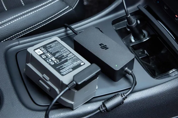 Mavic 2 Car Charger 2