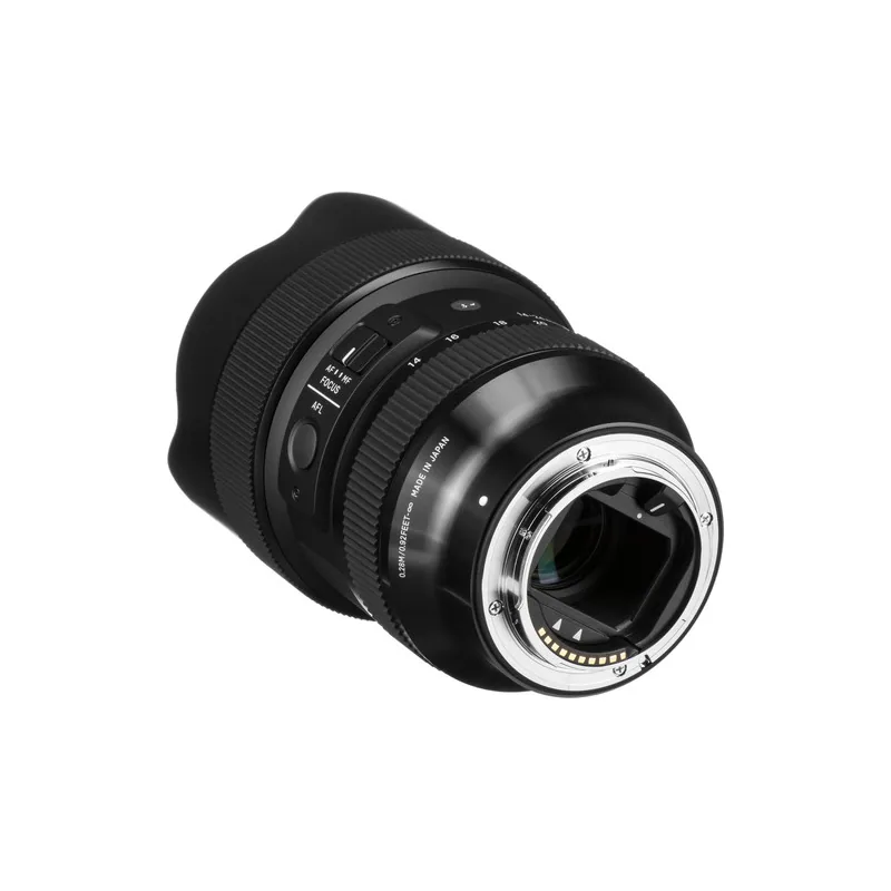Sigma 14-24mm f/2.8 DG DN (Sony E) 4