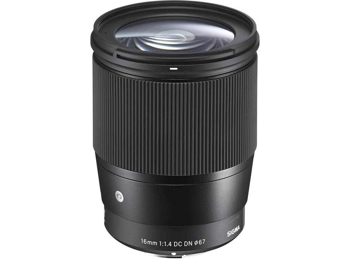 Sigma 16mm f/1.4 DC DN (C) Fujifilm X 2