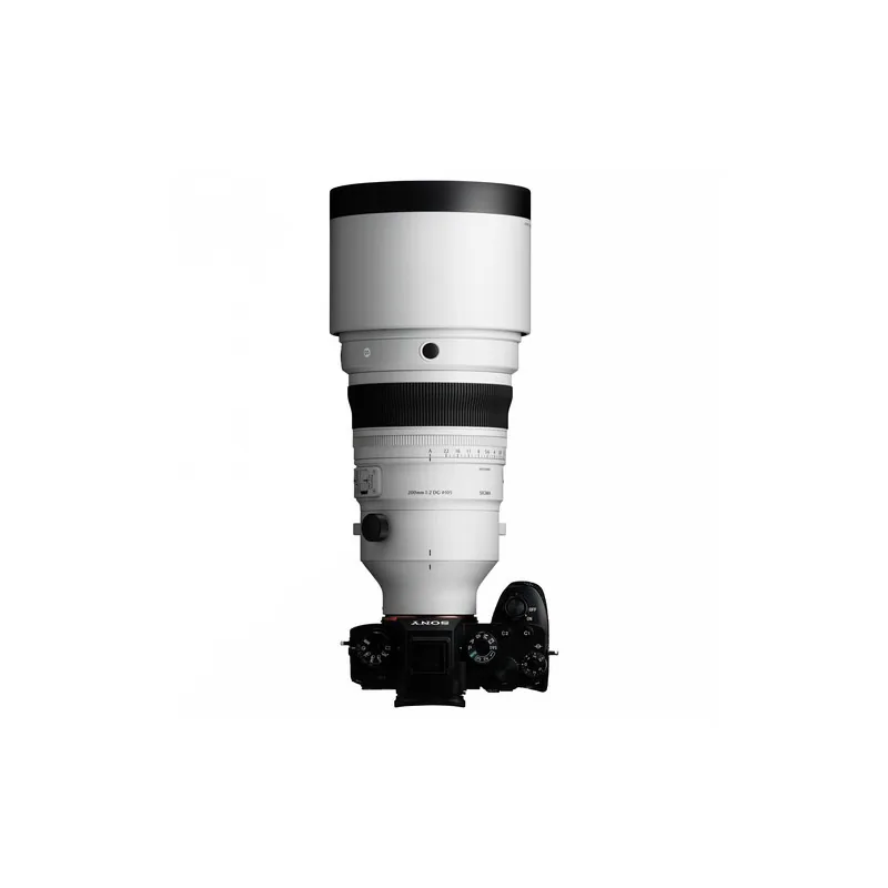 Sigma 200mm f/2 DG OS (Sony E) 3