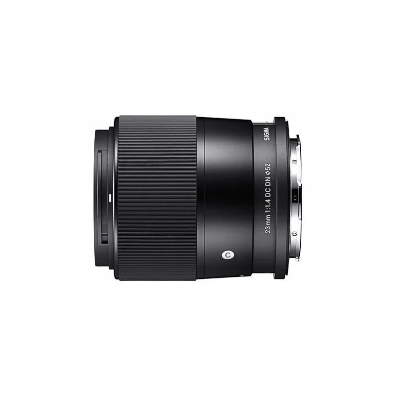 Sigma 23mm f/1.4 DC DN (Sony E) 3