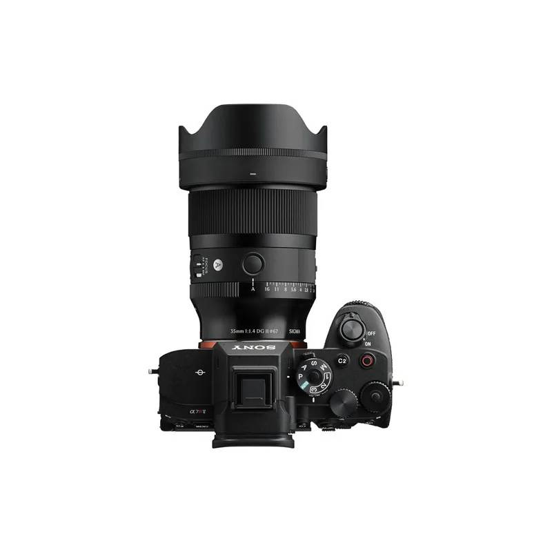 Sigma 35mm f/1.4 DG II Art (Sony E) 2