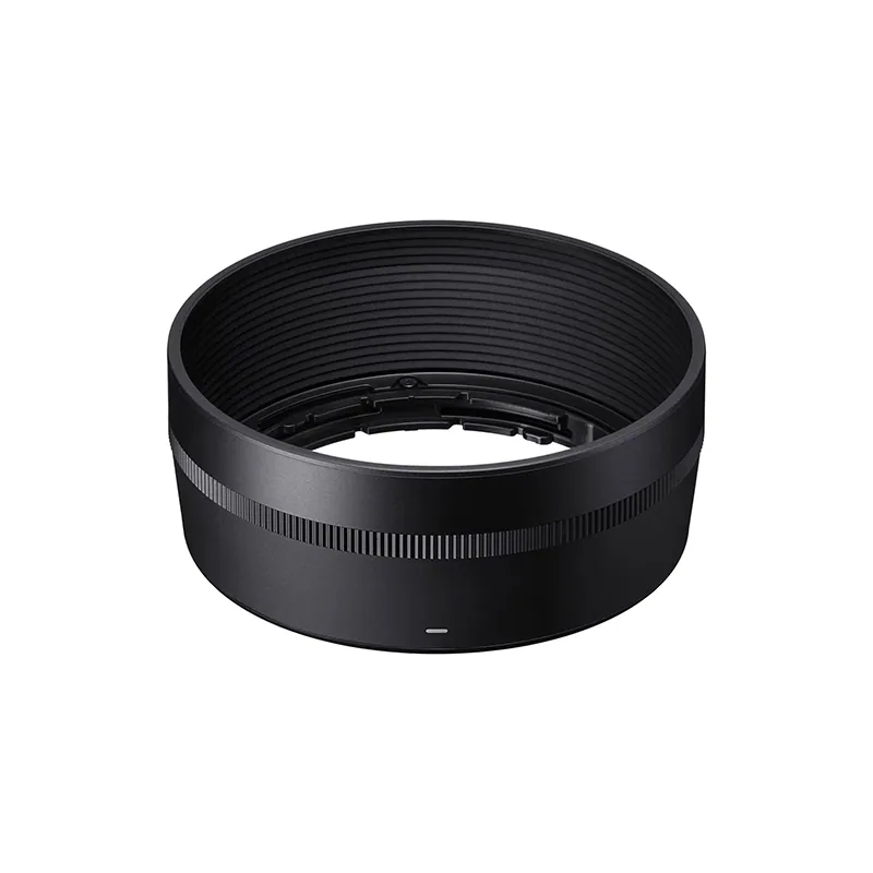 Sigma 56mm f/1.4 DC DN (Canon RF) 3