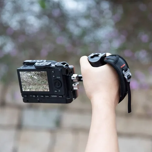 SmallRig Hand Strap – Dây đeo gắn khung máy ảnh 2456 6