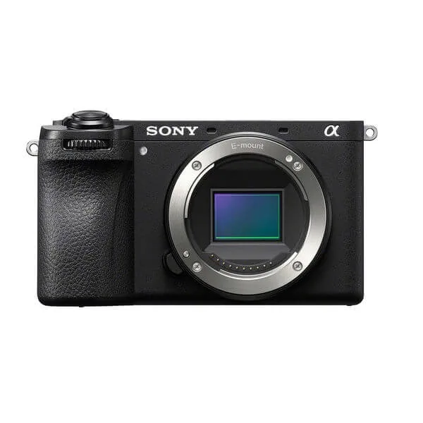 Sony A6700 + Lens 16-50mm f/3.5-5.6 II 4