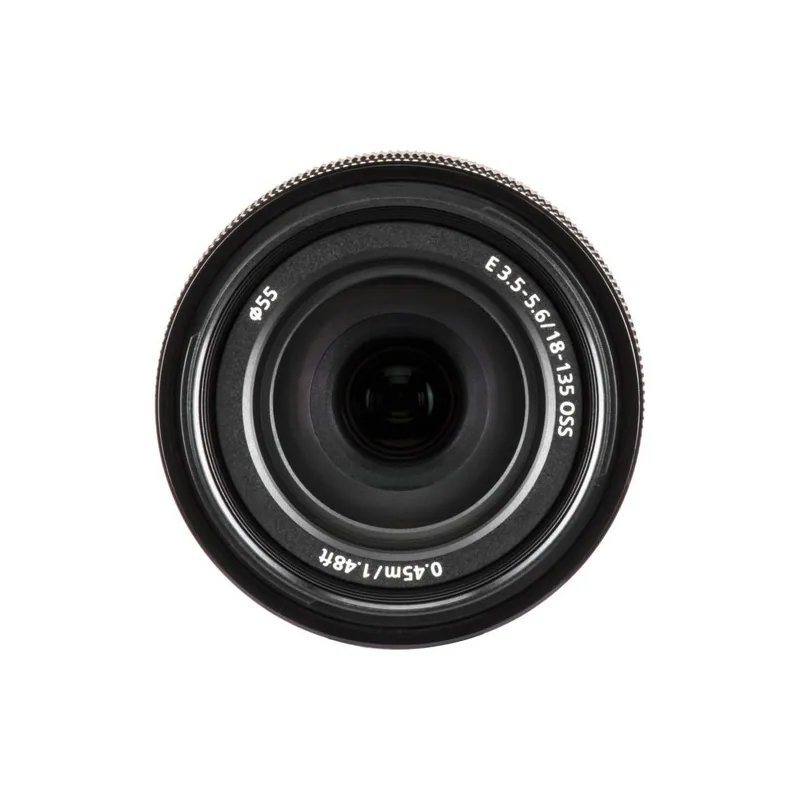 Sony E 18-135mm f/3.5-5.6 OSS 10