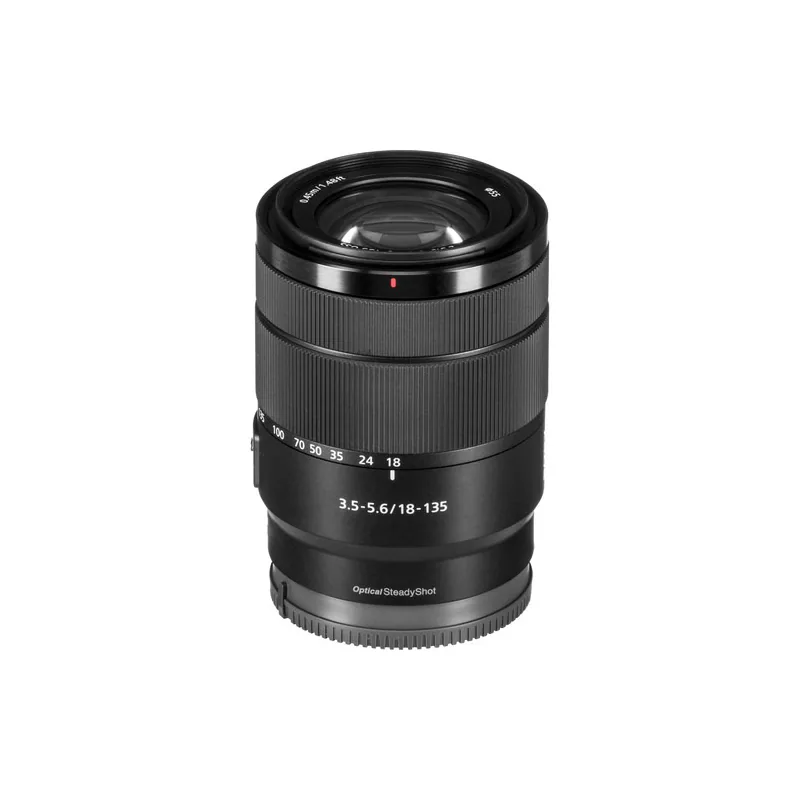 Sony E 18-135mm f/3.5-5.6 OSS 4