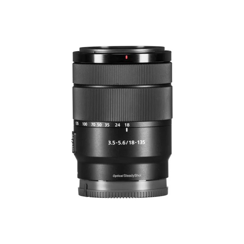 Sony E 18-135mm f/3.5-5.6 OSS 9