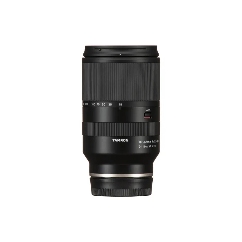 Tamron 18-300mm f/3.5-6.3 Di III-A VC VXD (Sony E) 3
