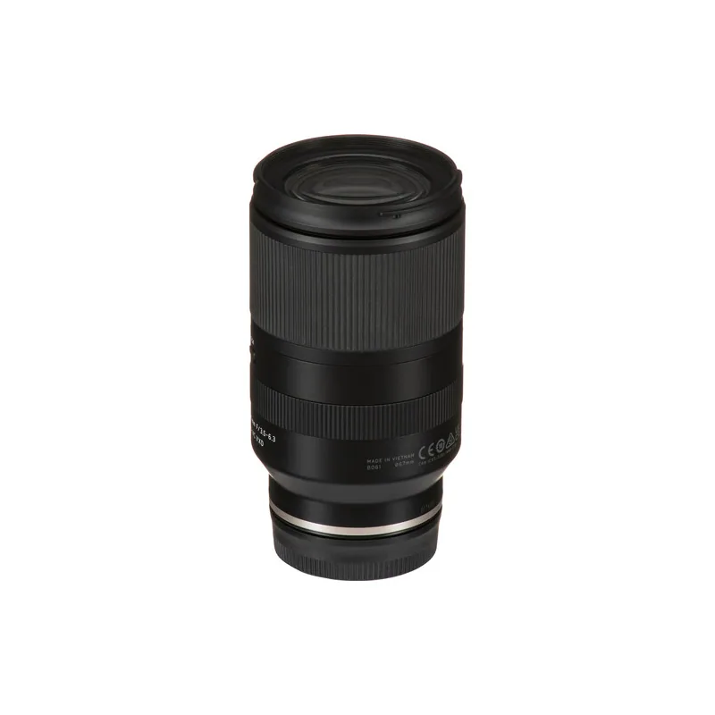 Tamron 18-300mm f/3.5-6.3 Di III-A VC VXD (Sony E) 9