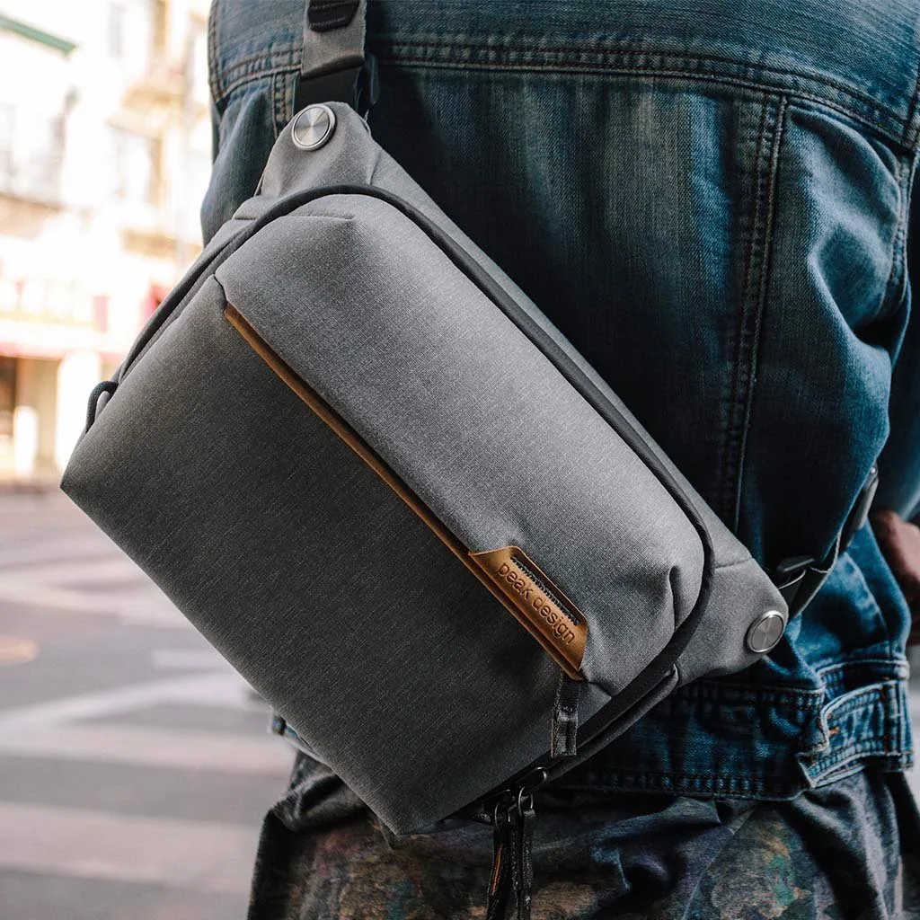 Túi đeo Peak Design Every Sling 6L V2 – màu xám nhạt 6