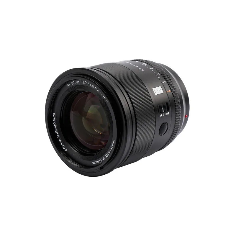 Viltrox 27mm f/1.2 (Sony E) 7