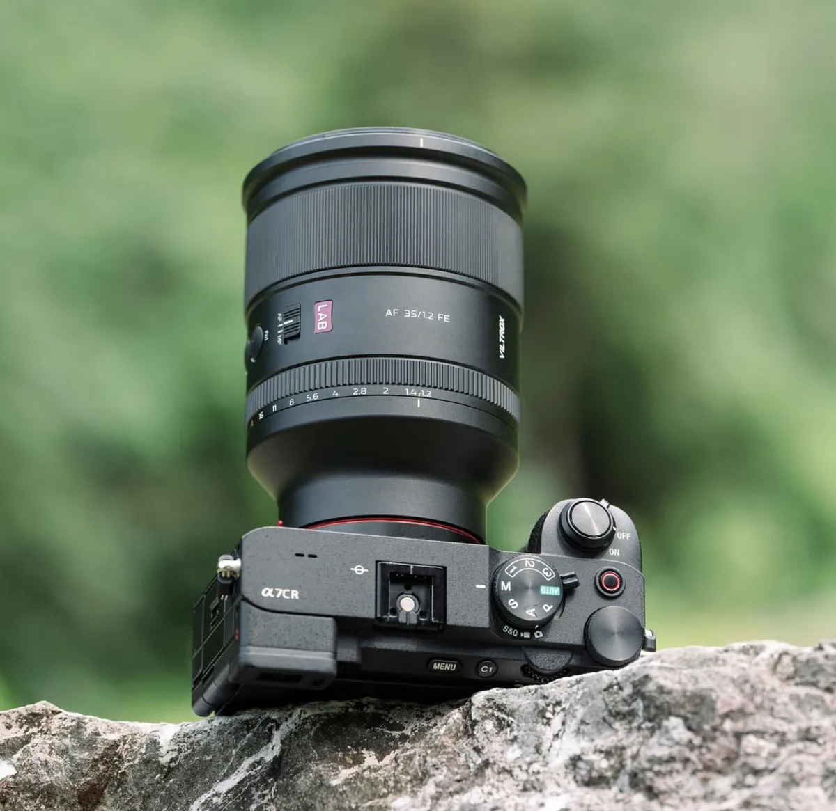 Viltrox 35mm f/1.2 LAB N FE (Sony E) 3